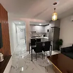 Evans Realty Cf Céntrico Y Moderno
