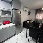 Evans Realty Cf Céntrico Y Moderno Fuengirola