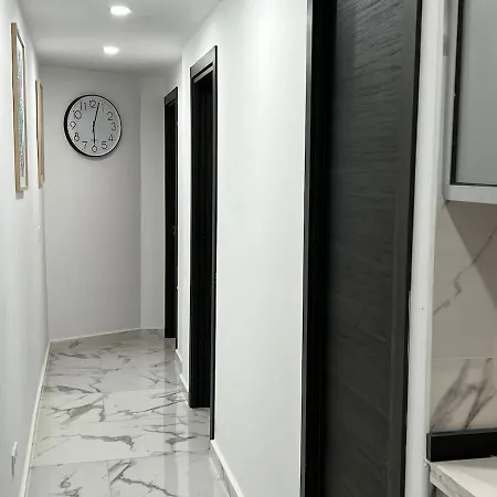 Evans Realty Cf Centrico Y Moderno